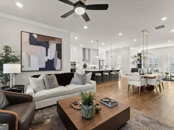 425 Burton Dr, Alpharetta, GA 30009