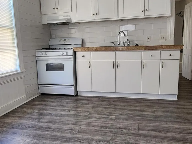 13 Dry Hill Rd #2 — Photo 16