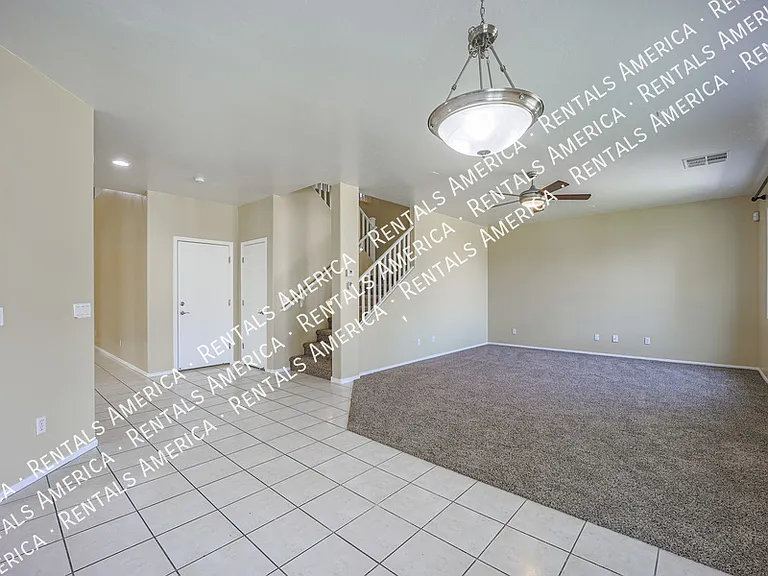 6846 W Saint Charles Ave — Photo 9