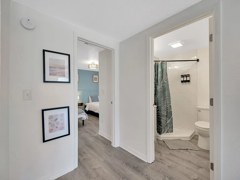 1215 E New Orleans Ave — Photo 15