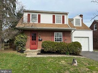 703 Pleasure Rd, Lancaster, PA 17601