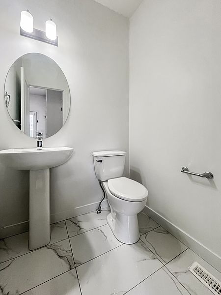 Edmonton House for rent - 3 Bedrooms — photo 7