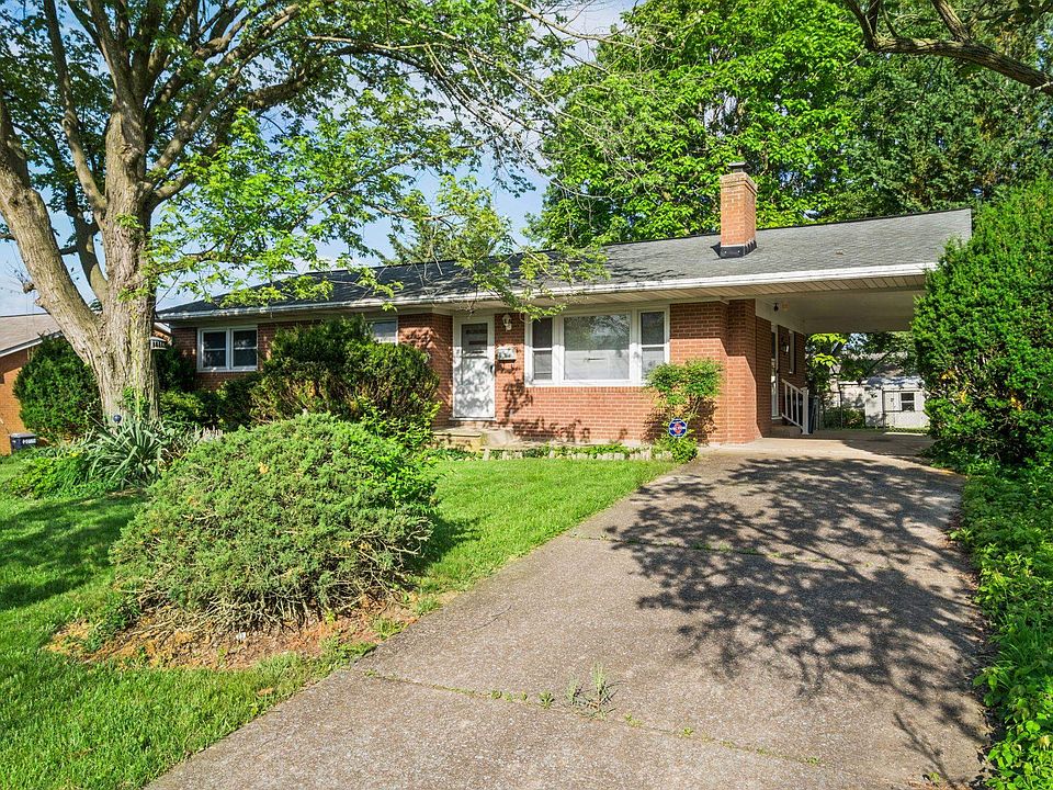 1st image of 219 N Dogwood Dr