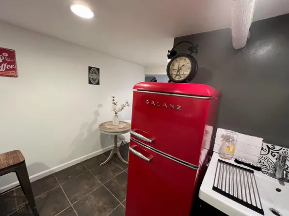 (undisclosed Address), Bloomfield, NJ 07003