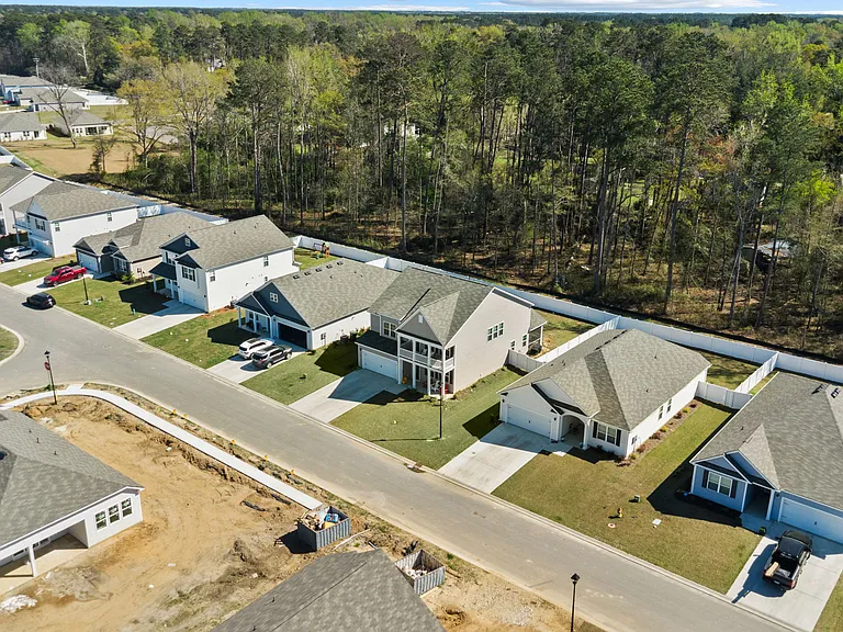 246 Bluff View Ln — Photo 43