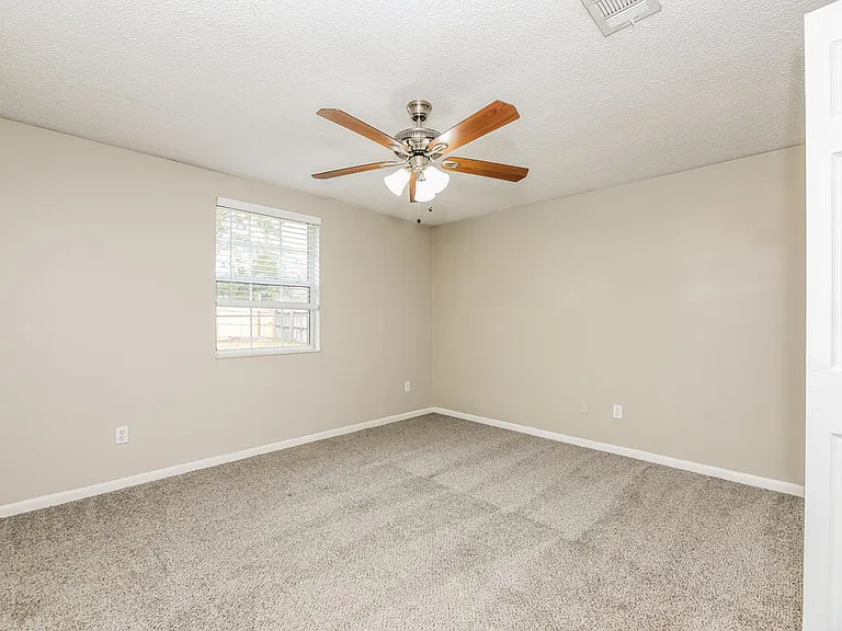 2819 Kiowa Ave — Photo 10