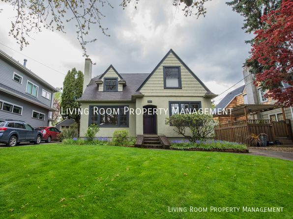 3023 NE 44th Ave