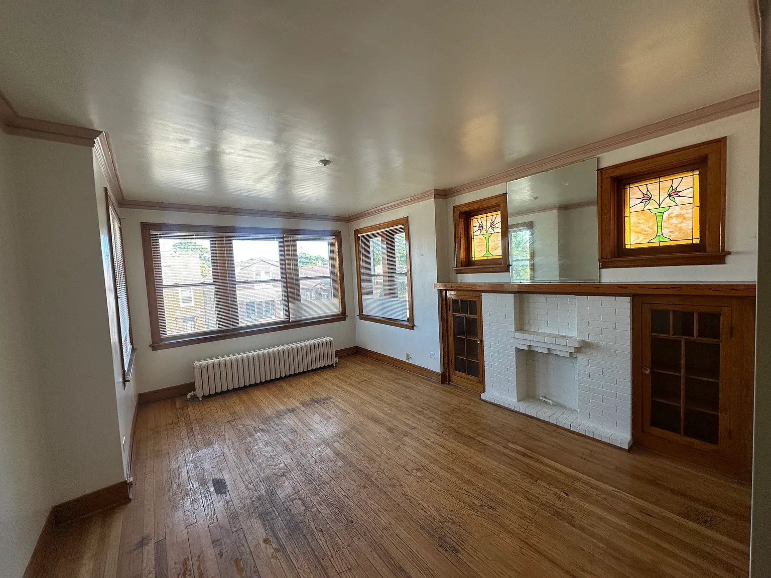 3 bed, 1200 sqft, $1,500 — Photo 1