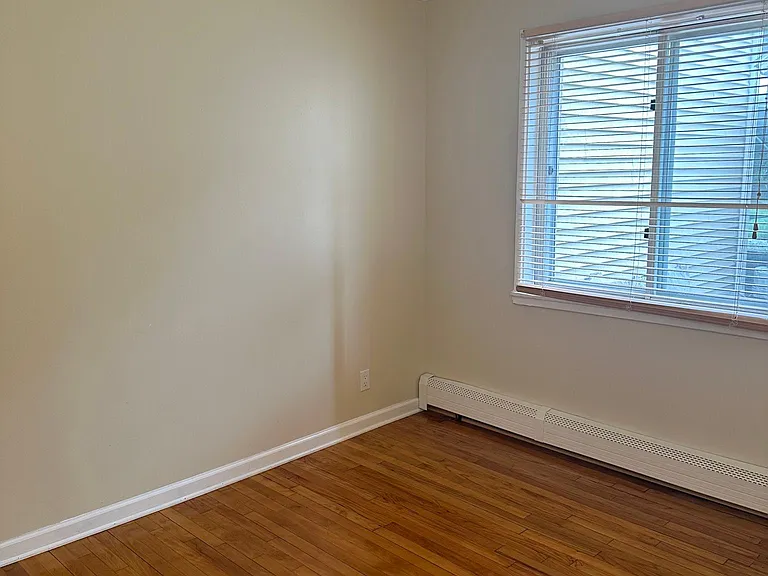 34 Campfield Dr — Photo 5