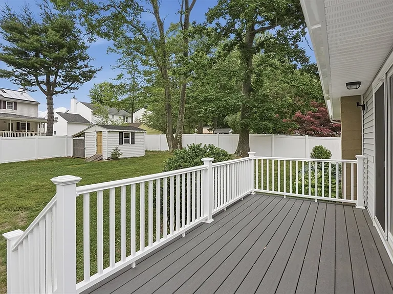 3 Hingham Rd #1 — Photo 5