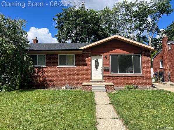 28215 Couzens Ave, Madison Heights, MI 48071