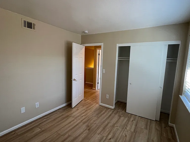 20000 Summercrest Dr — Photo 26