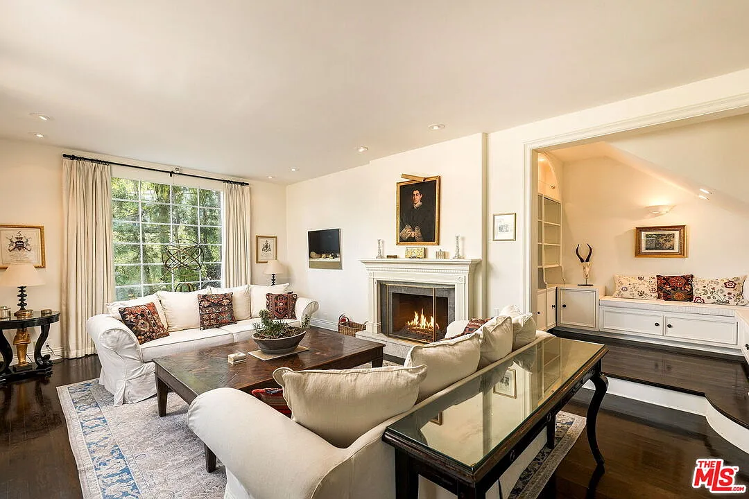 3 bed, 3.5 bath, $14,995 — Photo 1