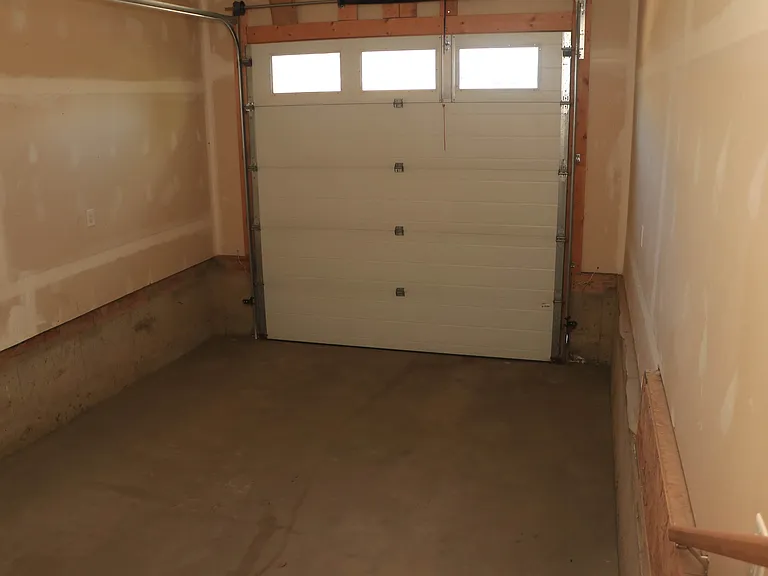 117 Paquette Dr — Photo 25