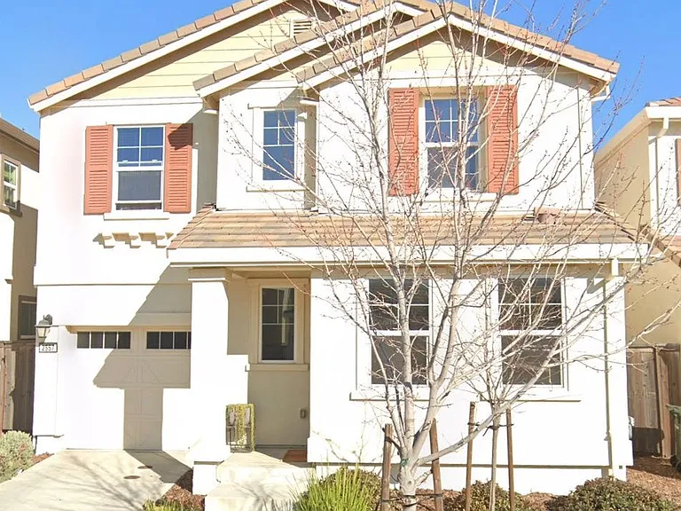 2557 Lacey Ann Ave — Photo 2