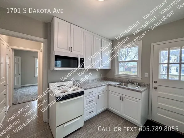 1701 S Dakota Ave, Sioux Falls, SD 57105