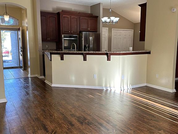 4th image of 2670 FERNLEAF Drive