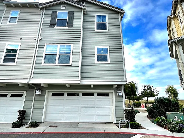 518 Lark Way — Photo 15