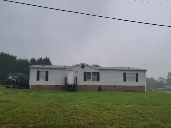 4610 Deal Rd, Claremont, NC 28610