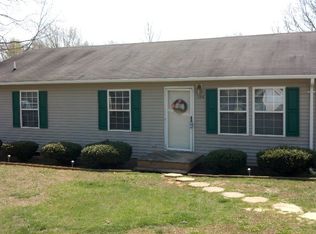 196 Charlotte Ave, La Crosse, VA 23950