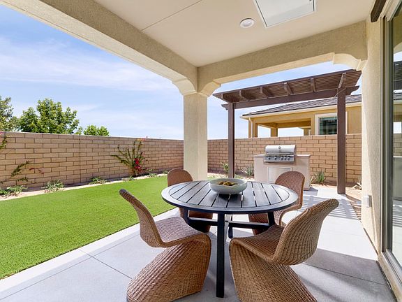 Brownstone Model Backyard