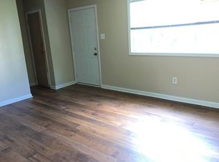 1913 Oxford Cir APT 2, Lexington, KY 40504