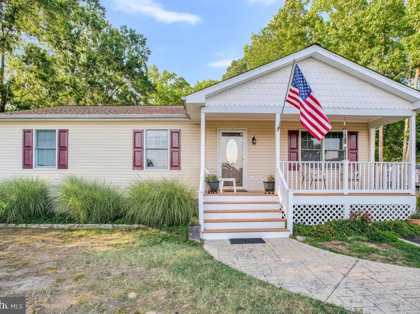 1903 Chester Dr, Chester, MD 21619