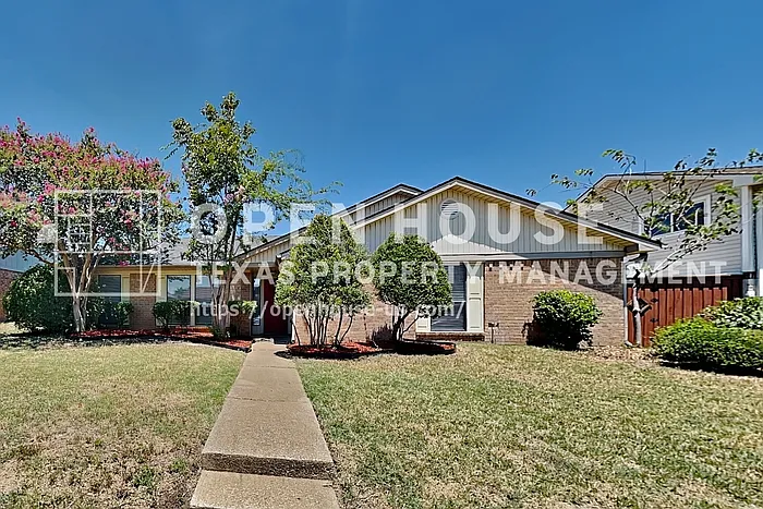 833 Harvest Glen Dr