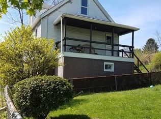 630 Walnut St, Springdale, PA 15144