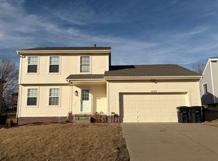 15312 Wirt St, Omaha, NE 68116