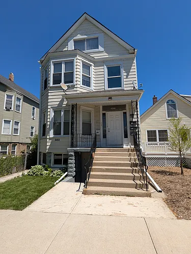 3453 N Lowell Ave #1 Photo 1