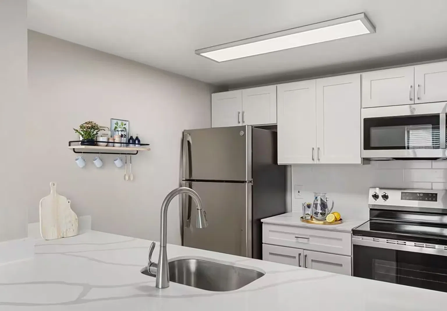 32 Cattano Ave — Photo 2