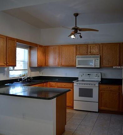 2nd image of 183 Knoll Wood Dr