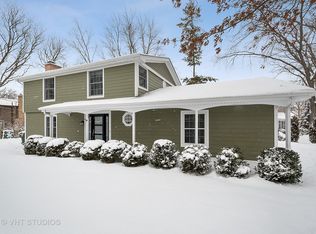 642 Concord Pl, Barrington, IL