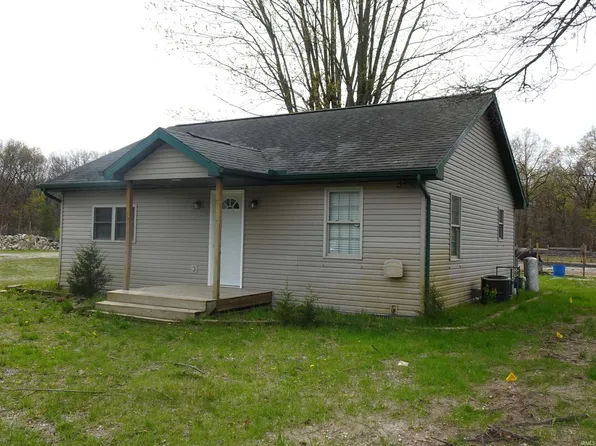 7235 E 200 N, Grovertown, IN 46531