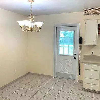 2830 Northland Rd — Photo 2
