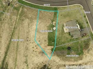 607 Kadler Cir, Hanover, MN 55341