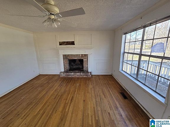 2nd image of 1017 Rutledge Way