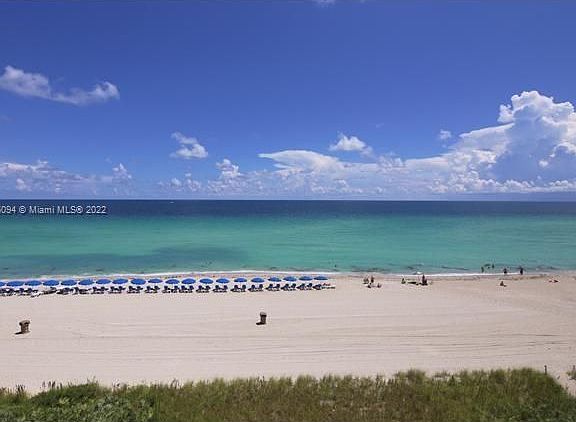 3rd image of 17201 Collins Ave APT 3302
