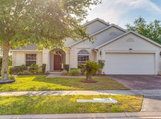 5405 Cape Hatteras Dr, Clermont, FL 34714
