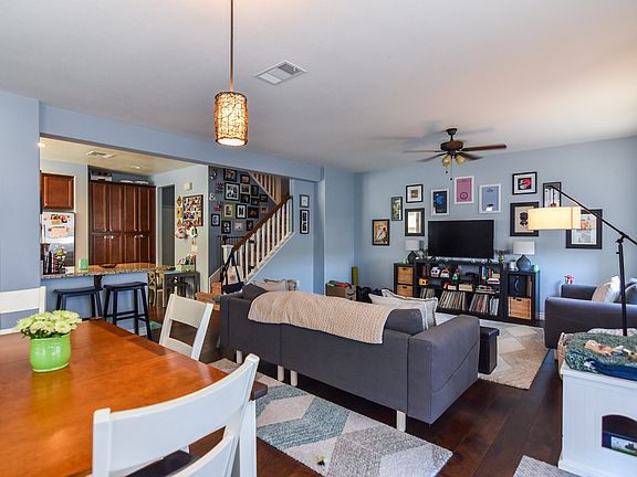 5th image of 28690 Pietro Dr