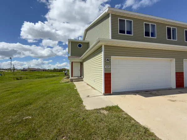 329 Adeline Dr, Stanley, ND 58784