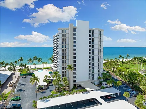 4005 Gulf Shore Blvd N #700 Photo 1