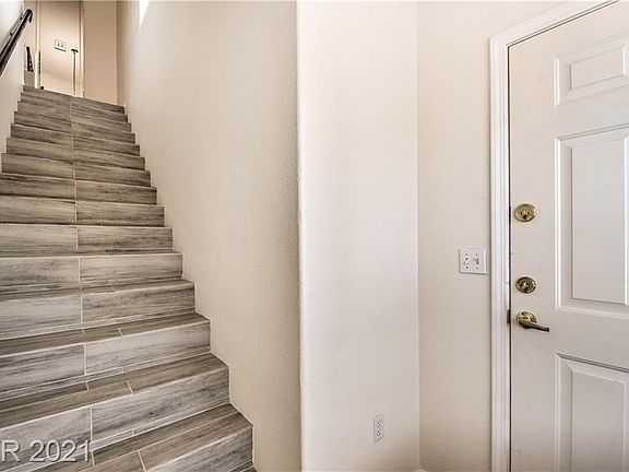 4th image of 7143 S Durango Dr Unit 201