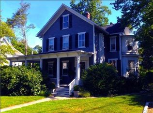 62 Spruce St #2, Southport, CT 06890