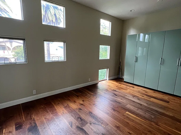 600 Flower Ave #4 — Photo 7