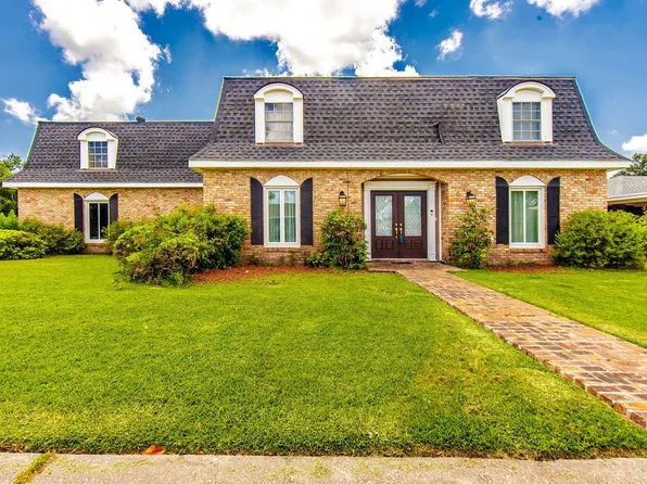 226 Lynwood Dr, Houma, LA 70360