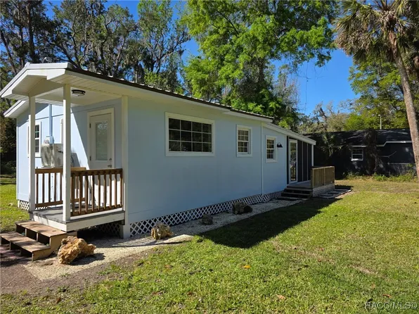 10568 W Oliver St, Homosassa, FL 34448
