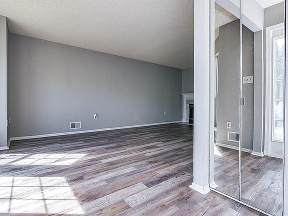 3rd image of 57 Cherokee Dr #57
