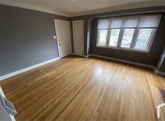 2 bed, $1,250 — Photo 4
